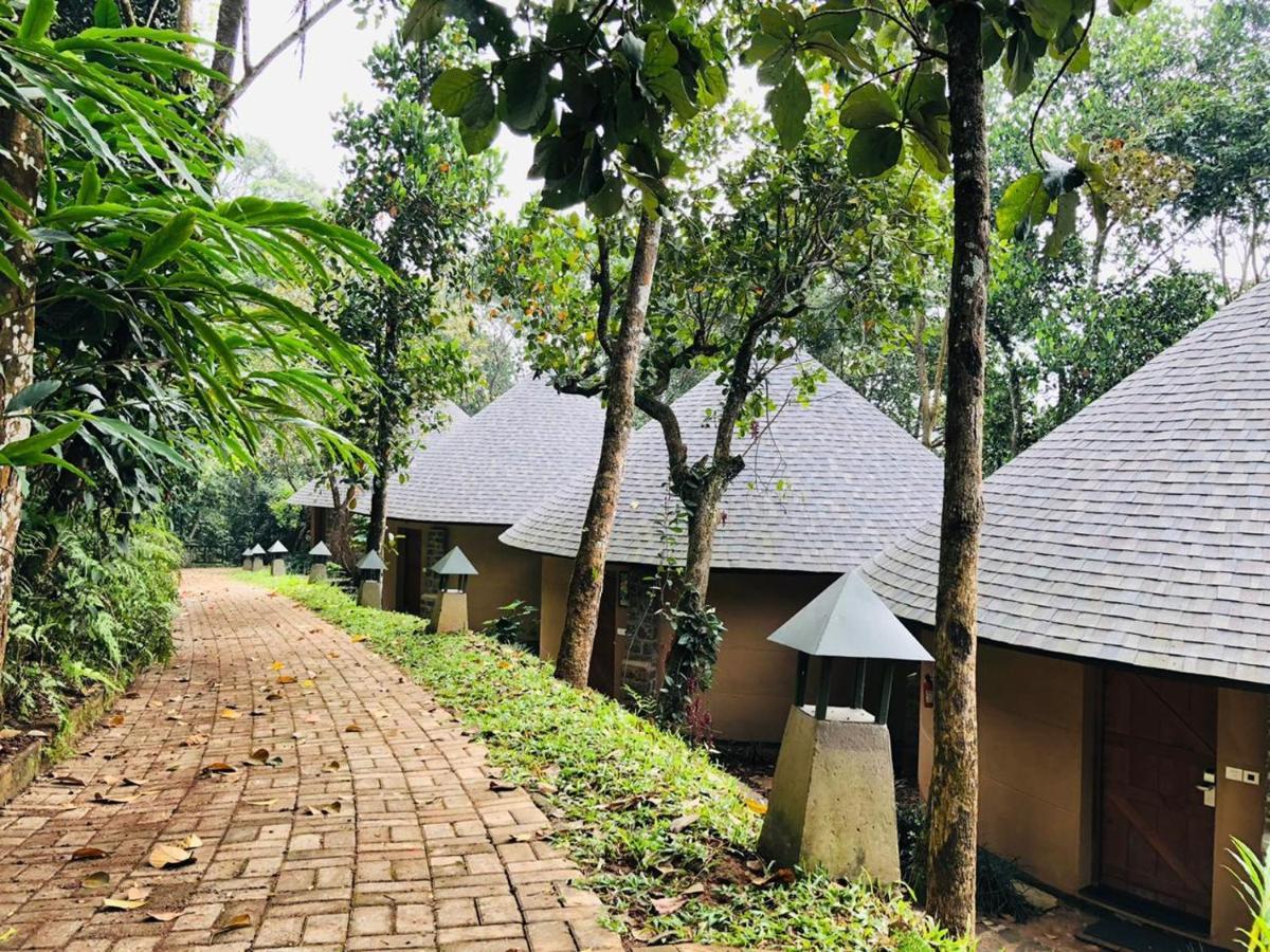 Hotel Poetree Thekkady Esterno foto