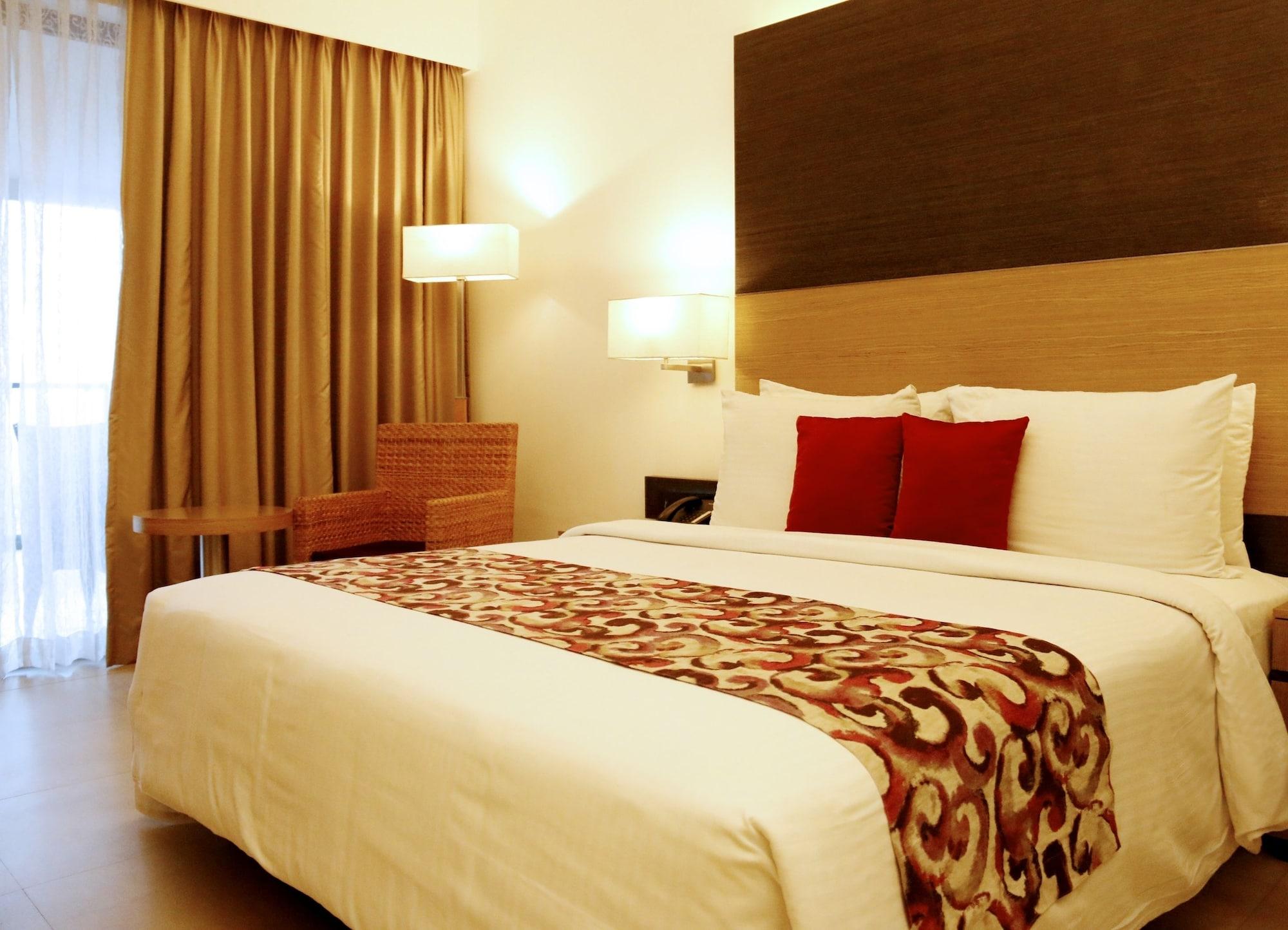 Hotel Poetree Thekkady Esterno foto