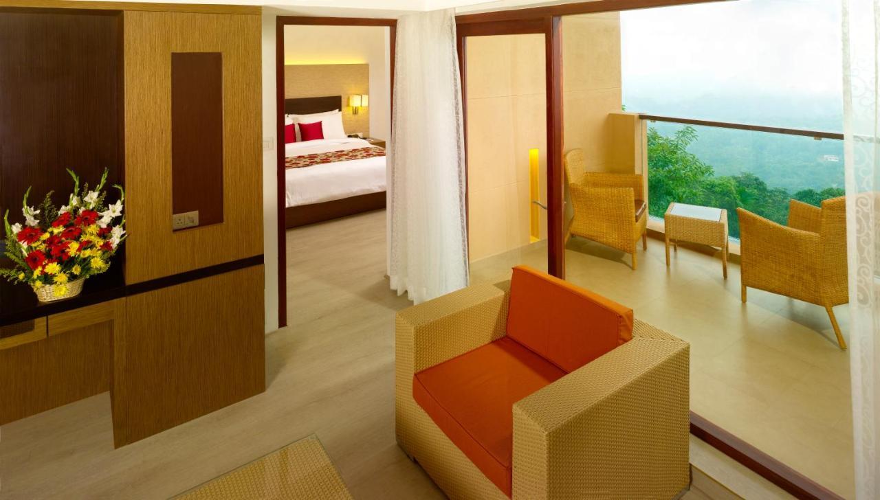 Hotel Poetree Thekkady Esterno foto