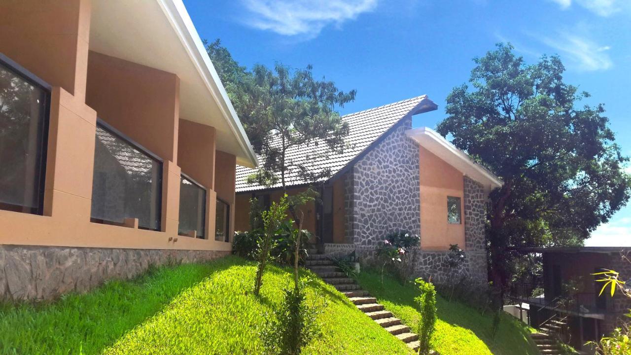 Hotel Poetree Thekkady Esterno foto