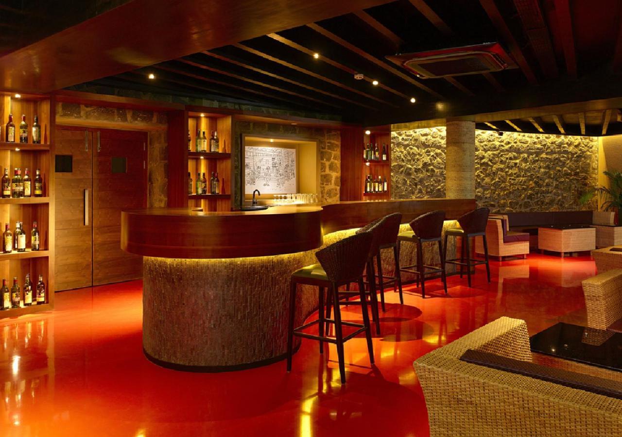 Hotel Poetree Thekkady Esterno foto